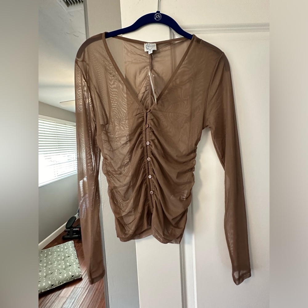 Francesca’s brown top mesh long sleeve